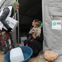 Gamze Özçelik İdlib’e gitti