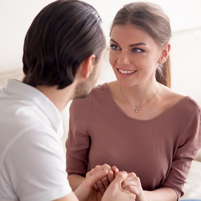 Aşık olunca vücudumuzda bunlar oluyor!