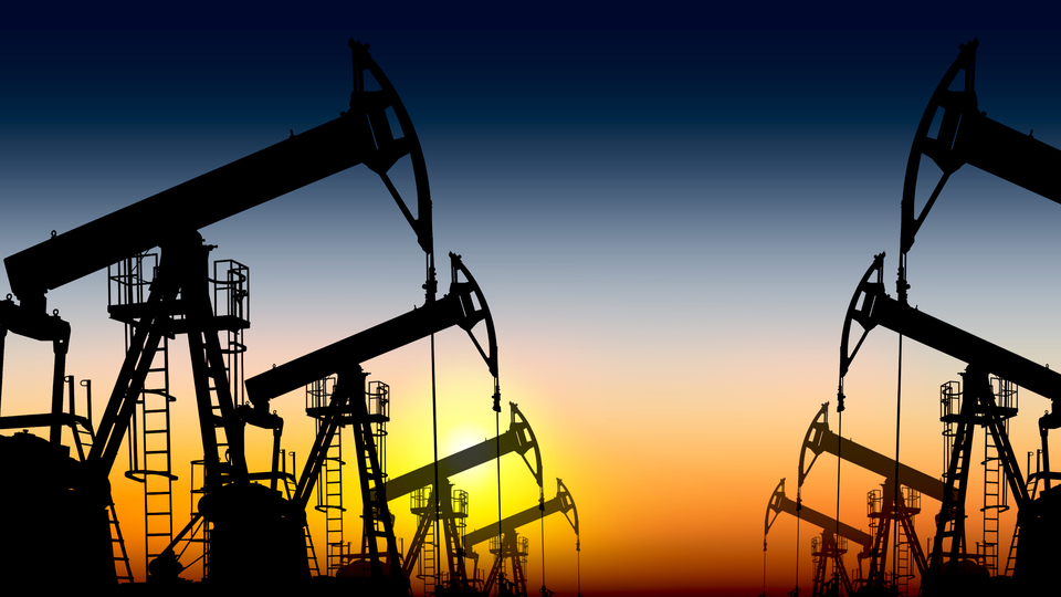 Küresel petrol arzı ocakta azaldı