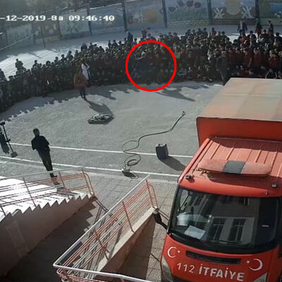 Okulda müdür dehşeti! Yüzüne tekme attı