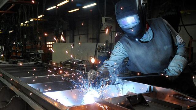 Bakan Varank'tan sanayi üretimi açıklaması