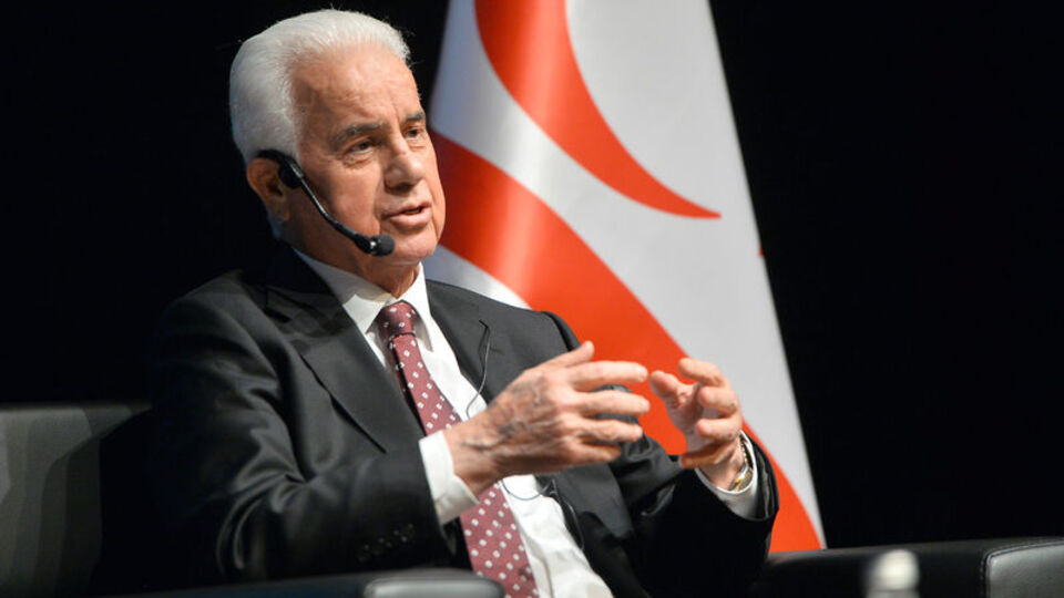 KKTC'nin eski Cumhurbaşkanı Eroğlu'dan Akıncı'ya tepki