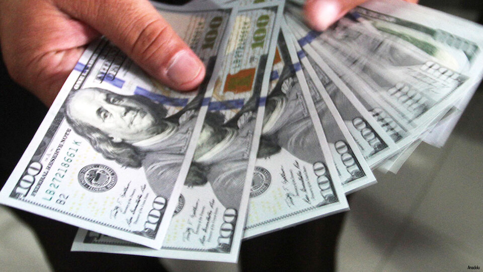 Dolarda hafif yükseliş