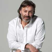 Hakan Karahan kimdir?