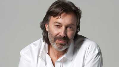 Hakan Karahan kimdir?