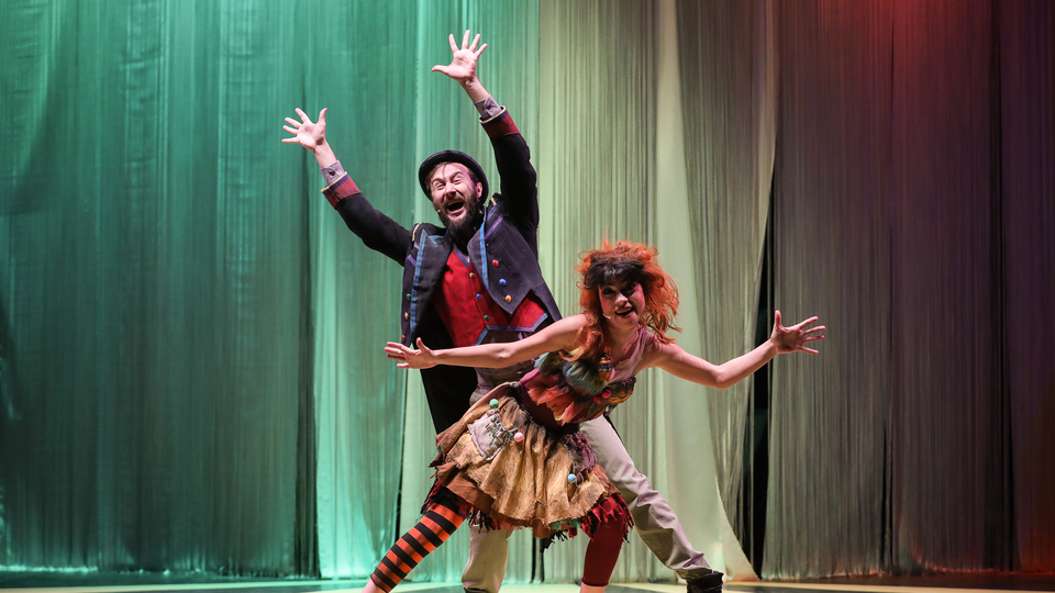 İş Sanat ilkbaharı karşılıyor