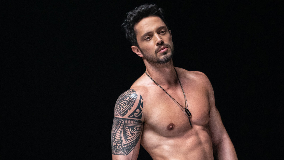 Murat Boz'dan 'Cam Kenarım'