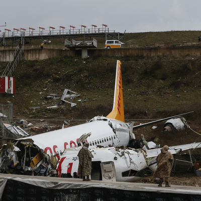 Yardımcı pilot: Kule pas geçin talimatı vermedi!