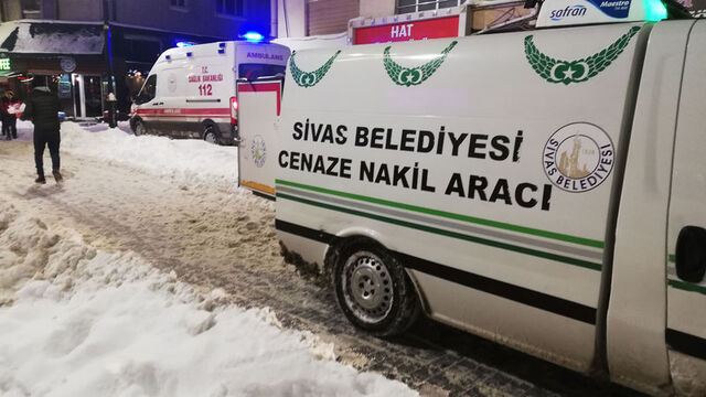 Almanya'dan gelen gurbetçi, evinde ölü bulundu