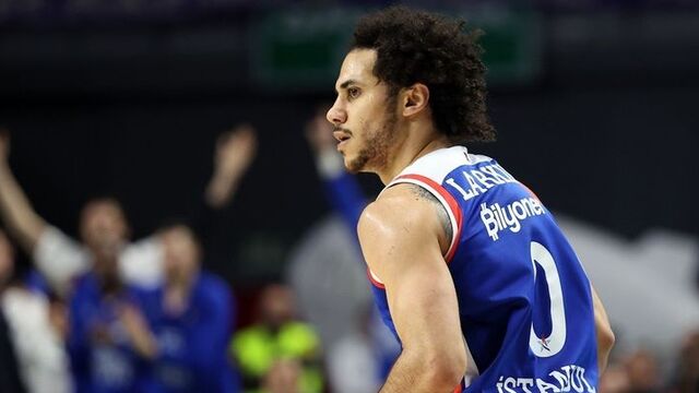 Larkin'den kötü haber!
