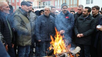 İki bakan deprem bölgesinde