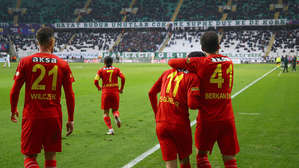 Korkmaz da çare olmadı! Göz Göz 3 golle...