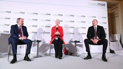 Azerbaycan ve Ermenistan liderleri kamuoyu önünde tartıştı