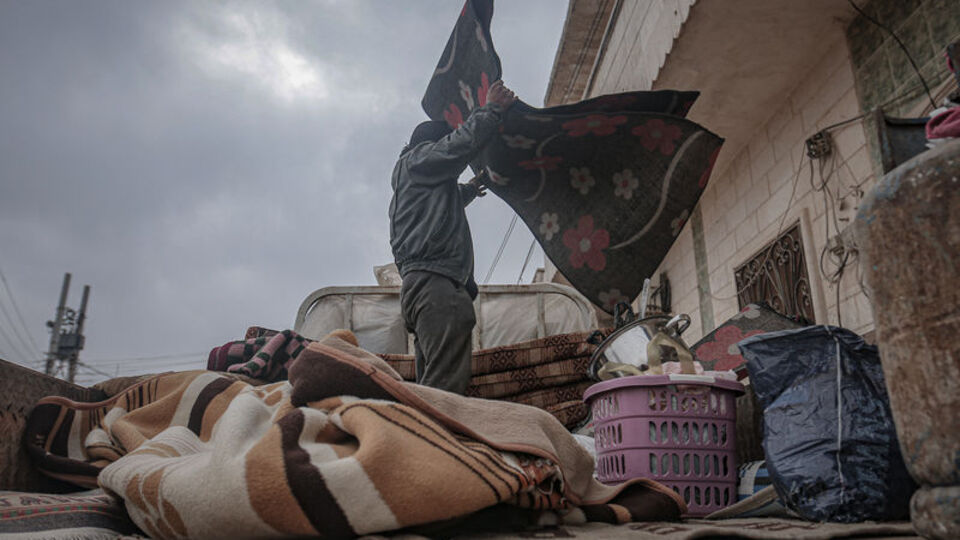 2,5 ayda 1,2 milyon İdlibli evini terk etti!