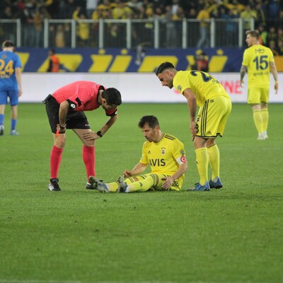 Fenerbahçeli yıldız, Galatasaray maçında yok!
