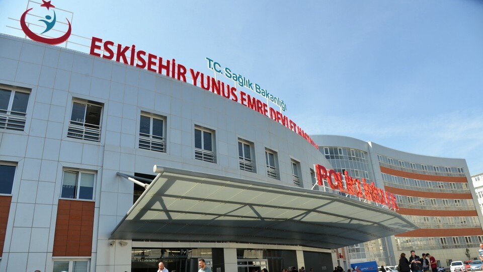 Kıskançlık tartışmasında eşini katletti!