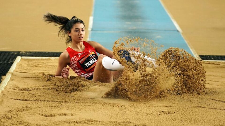 Türk atletlerden İstanbul Cup'ta 5 madalya