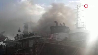 Tuzla'da gemide yangın!