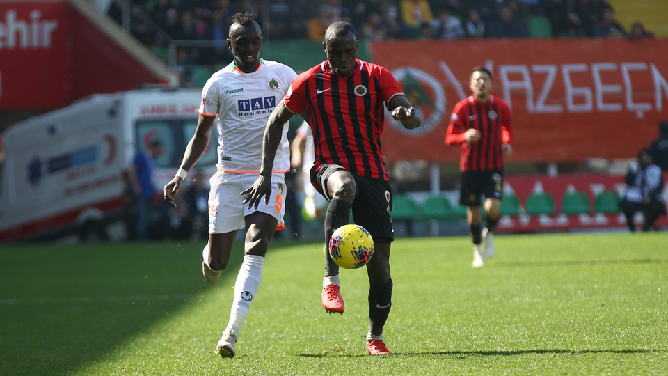 Alanya 7 maç sonra kaybetti!