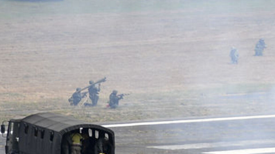 Venezuela'da geniş katılımlı askeri tatbikat