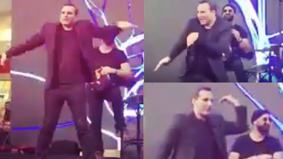 Rafet El Roman'dan olay Michael Jackson dansı