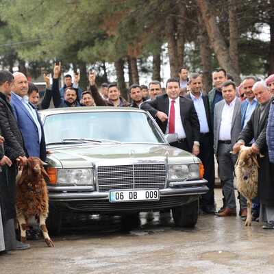 Bahçeli'nin hediyesi için kurban kestiler