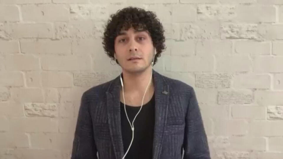 Teoman öğretmen Çin'de esir kaldı! 'Nasıl döneceğimi bilmiyorum'