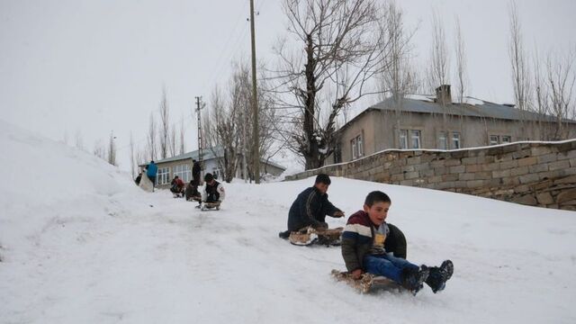 Hakkari'de okullar tatil mi?