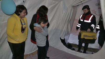 Depremde kaybetti! Muhammed'e sürpriz