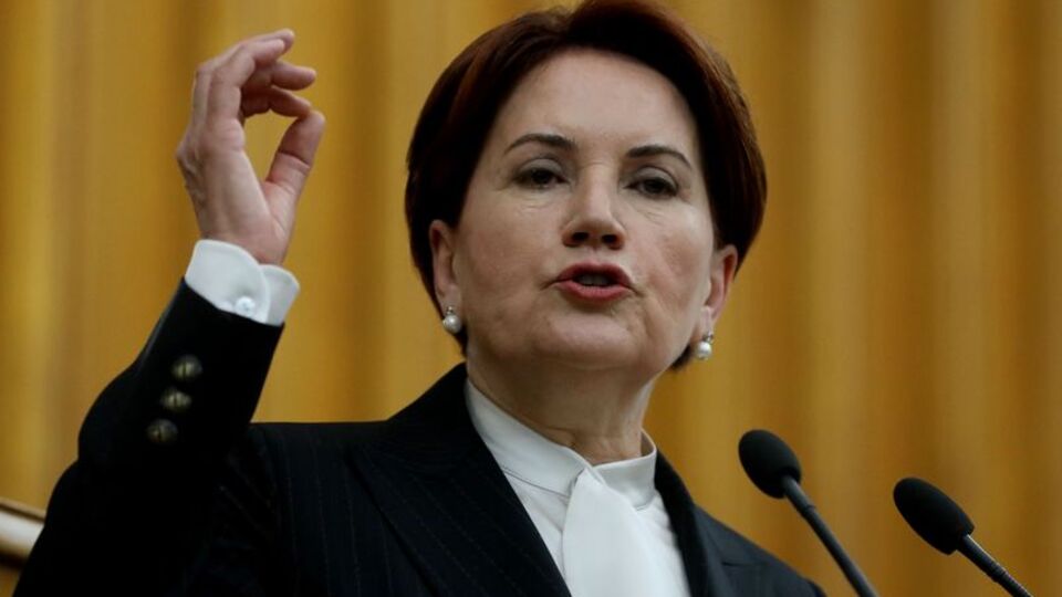 Akşener'den 'istifa' yorumu!