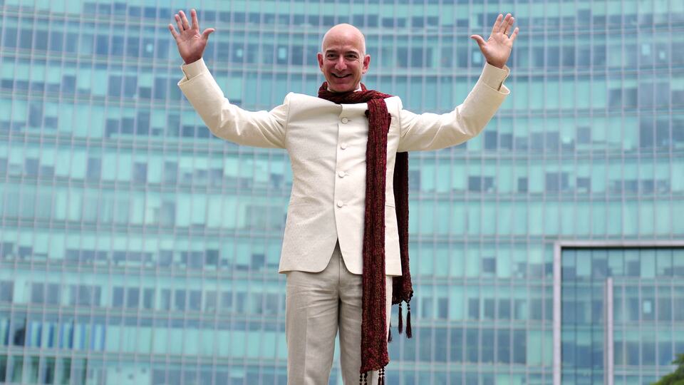 10 milyar dolar verdi, dünyayı kurtaracak