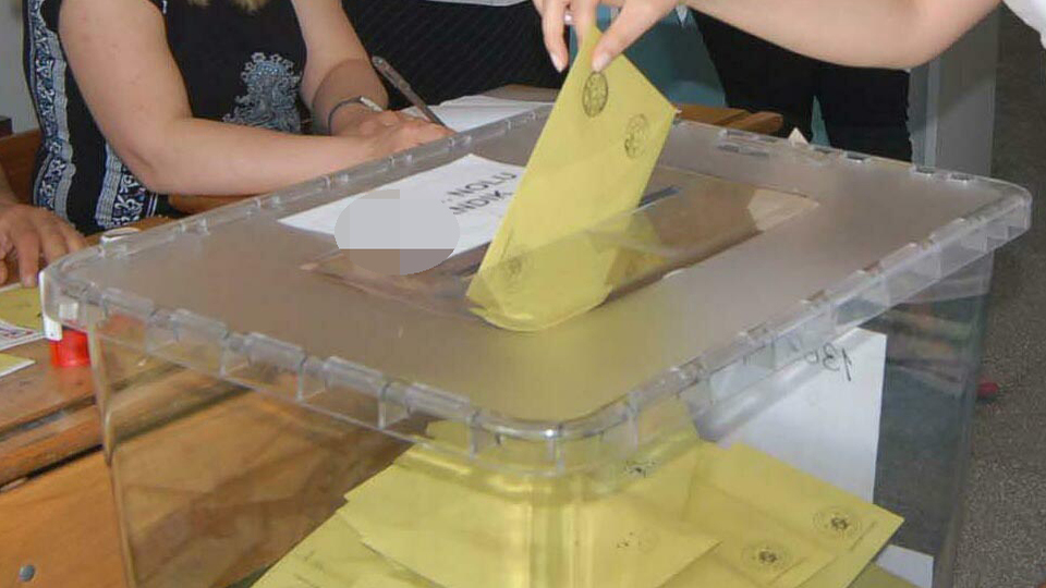 Seçim usulsüzlüğü davası başladı!