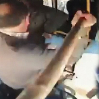 Yol verme kavgasında sopalı dehşet!