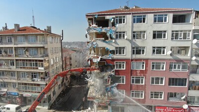 Yıkılmadan yıktılar!