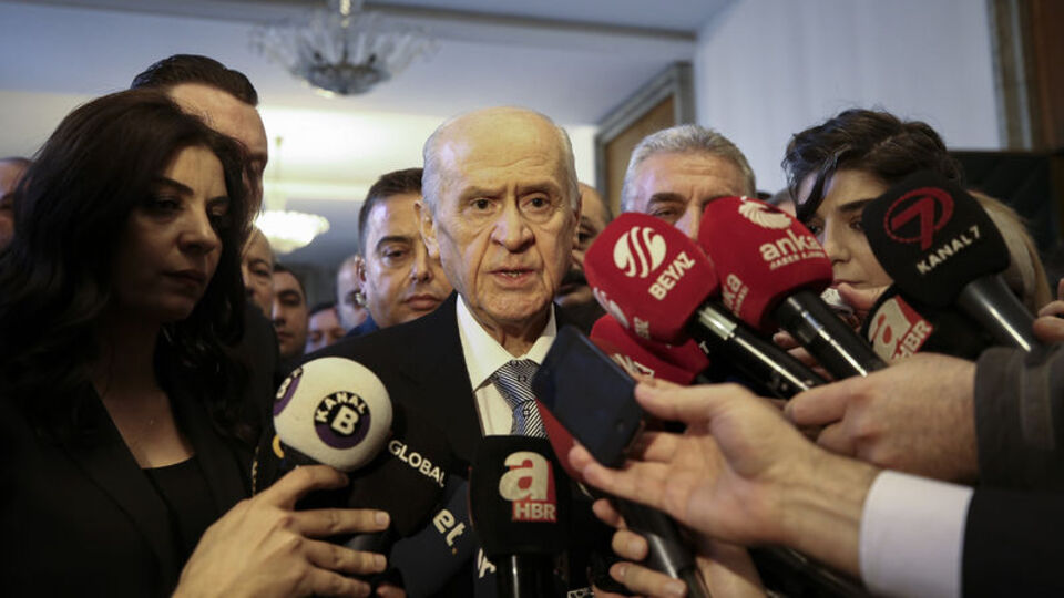 İYİ Parti istifaları kulisleri hareketlendirdi!