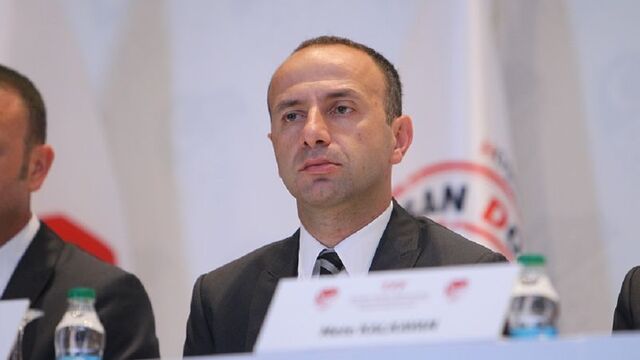 "VAR çağırırsa hakem gitmek zorunda"