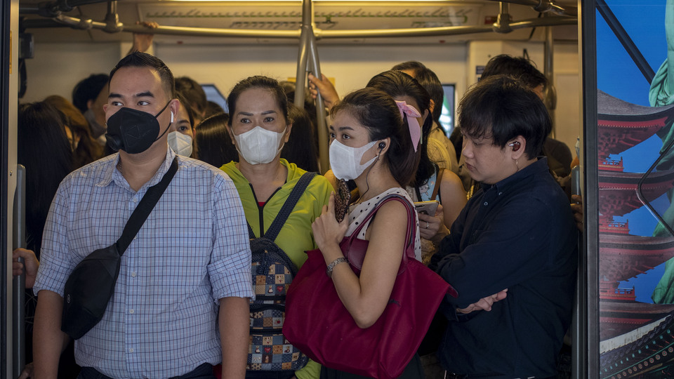 Alibaba'dan 'virüs' kredisi