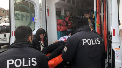 Lise öğrencileri arasında bıçaklı kavga: 1 yaralı