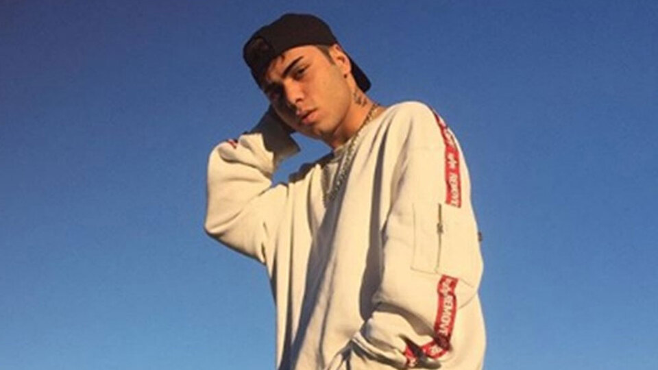 Ares Özdemir kimdir?