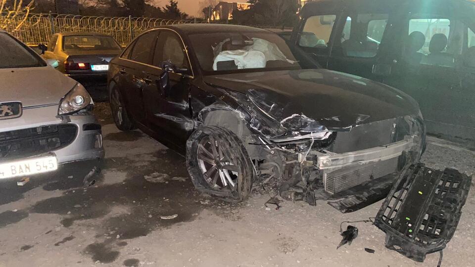 Ahmet Kural trafik kazası geçirdi!