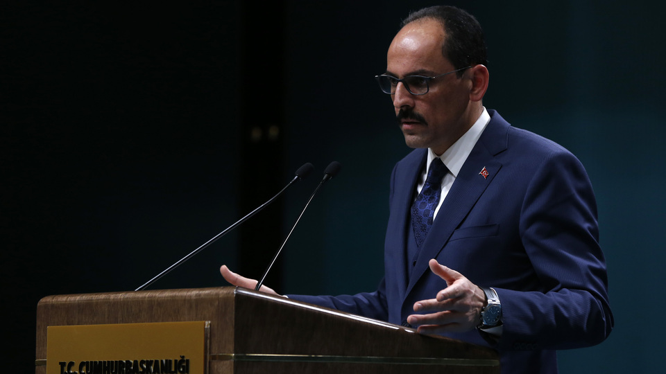 Irkçı saldırıya sert tepkiler!