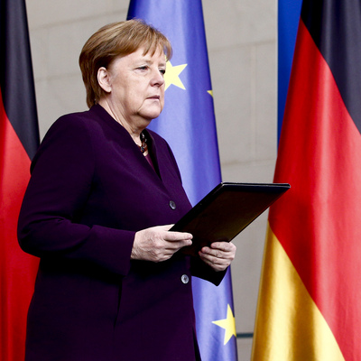 Merkel'den ırkçı saldırı için ilk açıklama!