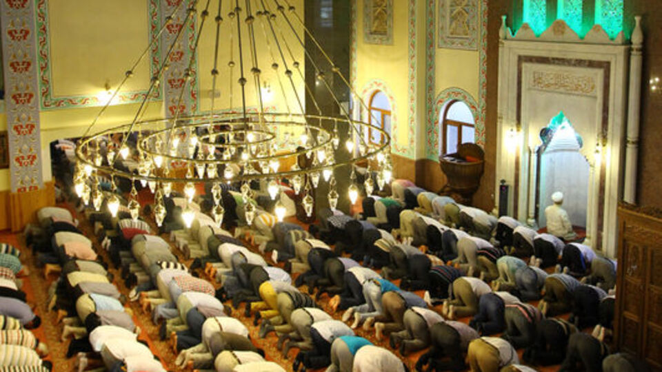 İzmir Cuma namazı saati