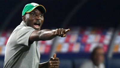 Fildişi'nde Kamara ile yollar ayrıldı