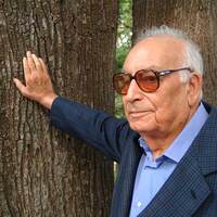 Yaşar Kemal aramızda...