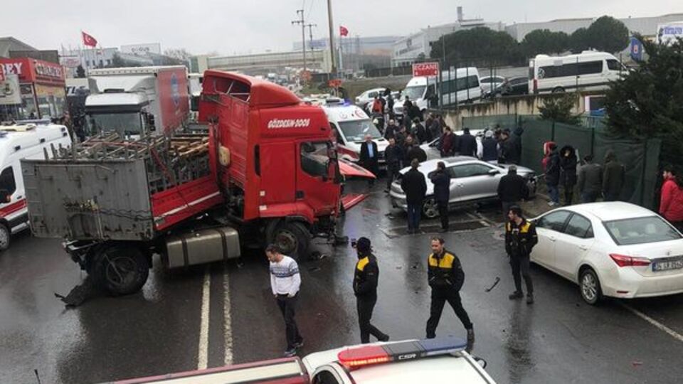 Kocaeli'de feci kaza!