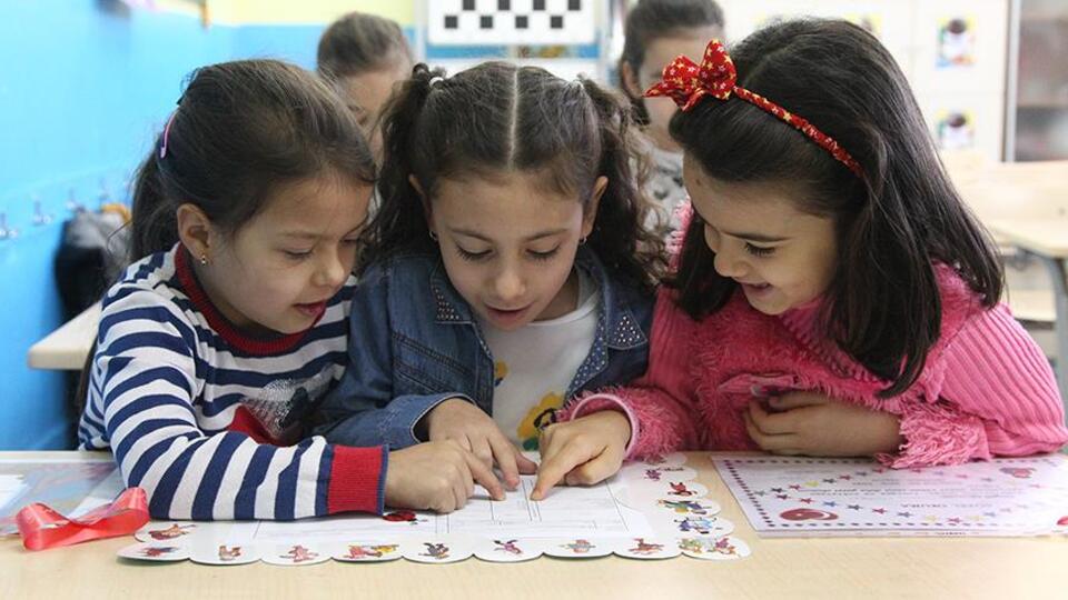 MEB duyurdu: Sınıfta kalma geri geliyor!