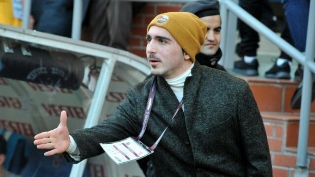 Abdülkadir takımını yalnız bırakmadı