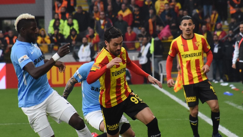 İzmir'de kazanan yok!