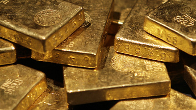 Koronavirüs altını rekora taşıdı